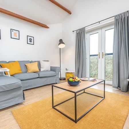 Stayright- 2 Bedroom House, Centrally Located & Close Walk To City Centre Cardiff Luaran gambar