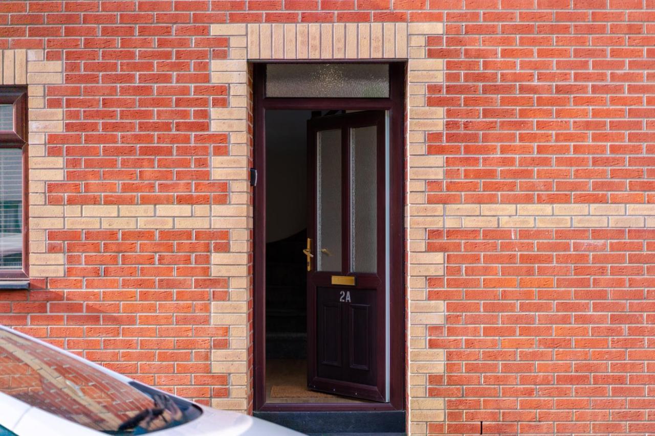 Stayright- 2 Bedroom House, Centrally Located & Close Walk To City Centre Cardiff Luaran gambar